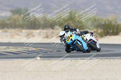 media/Nov-02-2025-CVMA (Sun) [[337aff29ab]]/Race 5-Amateur Formula Middleweight/